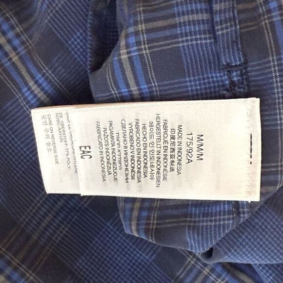 Marmot Short Sleeve Blue Plaid Button Down Shirt - Men’s US M - Picture 8 of 9